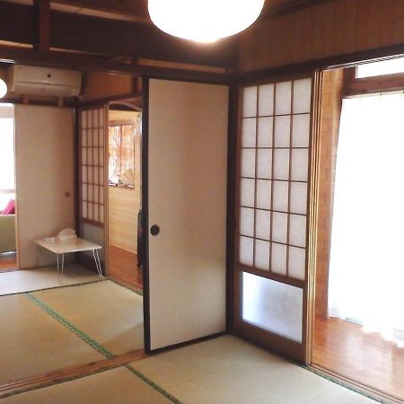 石垣島 一棟貸切りのお宿 ちゅら赤瓦 Ishigaki  Exteriör bild