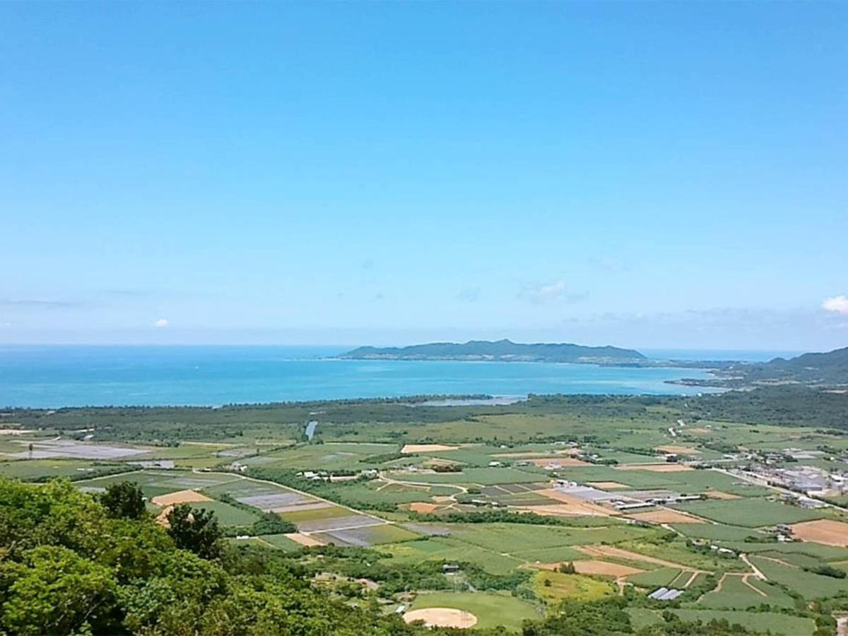 石垣島 一棟貸切りのお宿 ちゅら赤瓦 Ishigaki  Exteriör bild