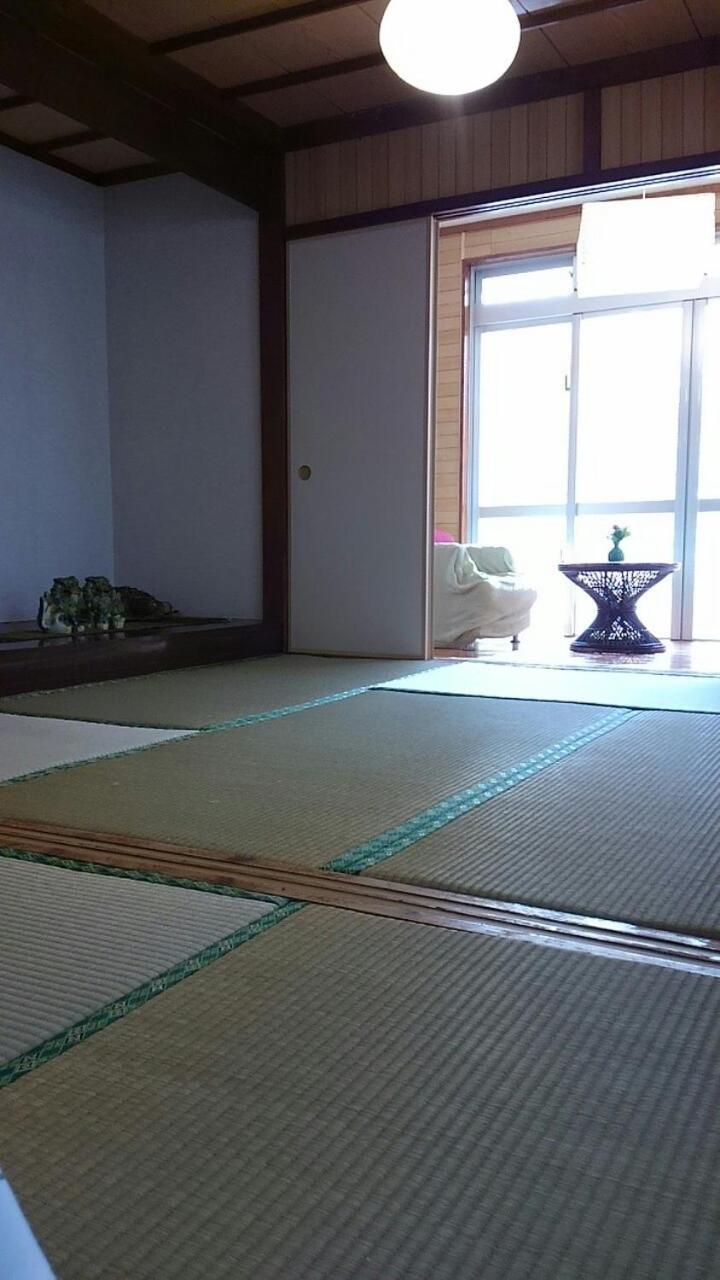 石垣島 一棟貸切りのお宿 ちゅら赤瓦 Ishigaki  Exteriör bild